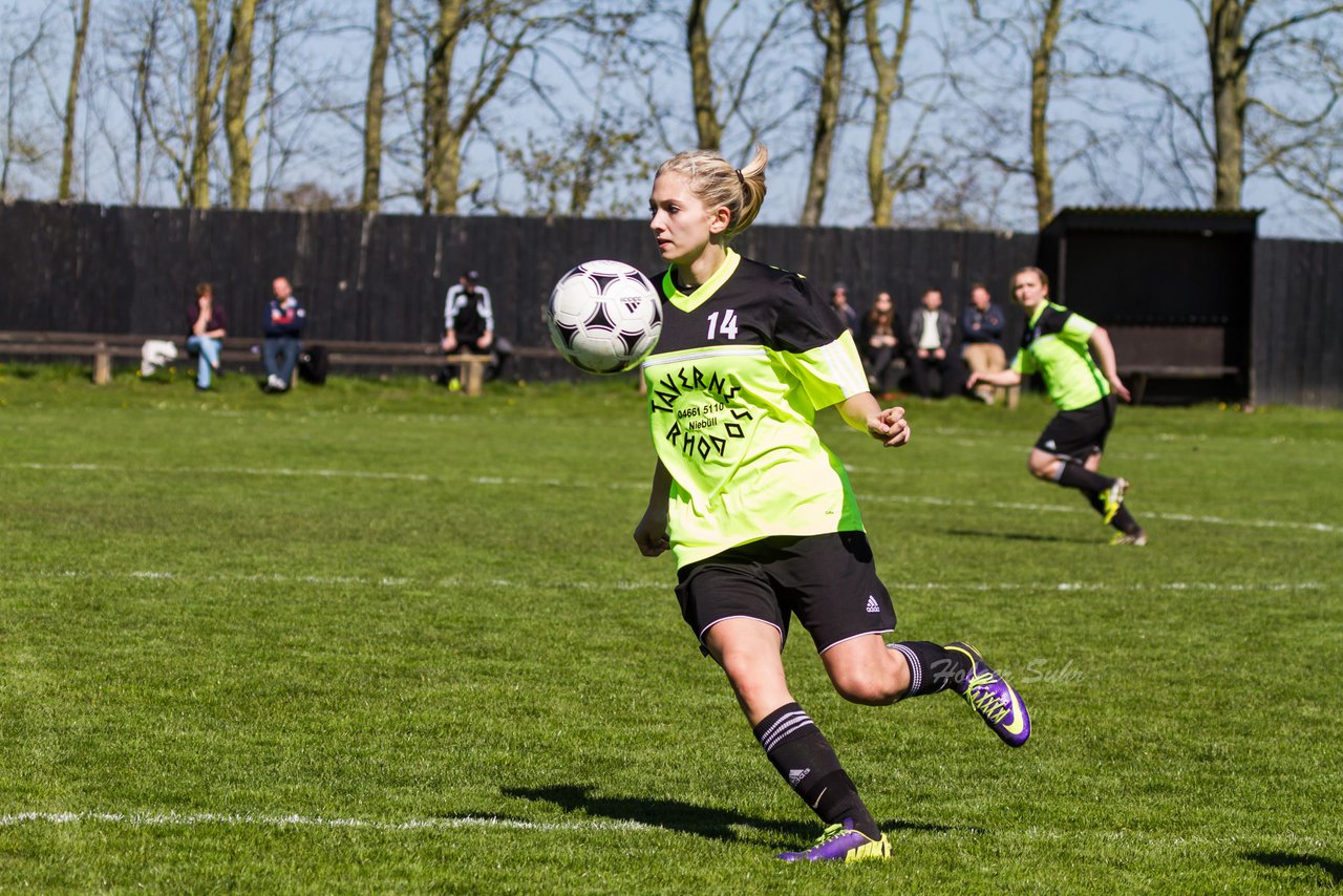 Bild 252 - Frauen SV Frisia 03 Risum Lindholm - Heider SV : Ergebnis: 8:0